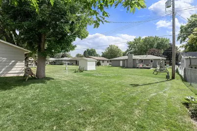 555 15th Street NE, Owatonna, MN 55060 - Photo 23