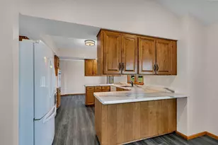 431 Karen Ct, Darwin, MN 55324 - Photo 5