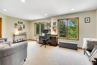 10234 Nottingham Trail, Eden Prairie, MN 55347 - Photo 9