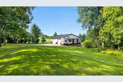 10418 County Road 26 SW, Byron, MN 55920 - Photo 39