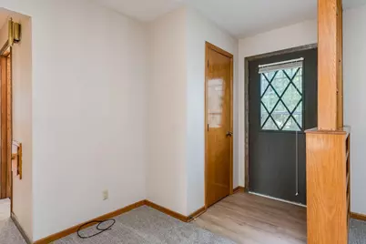 125 N Manitou Drive, Mankato, MN 56001 - Photo 5