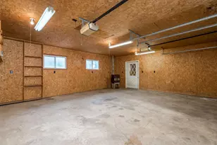 125 N Manitou Dr, Mankato, MN 56001 - Photo 43