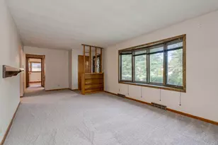 125 N Manitou Dr, Mankato, MN 56001 - Photo 9