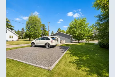 502 W 3rd Avenue, Keewatin, MN 55753 - Photo 37