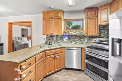 504 E Elmwood Street, Arlington, MN 55307 - Photo 13