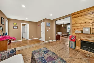 300 Irvin St, West Concord, MN 55985 - Photo 15