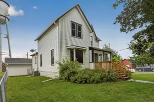 300 Irvin St, West Concord, MN 55985 - Photo 1
