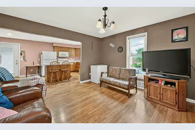 300 Irvin Street, West Concord, MN 55985 - Photo 7