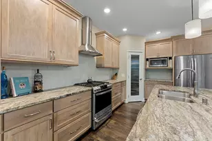 10230 57th Ave N, Plymouth, MN 55442 - Photo 17