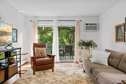 2800 Hamline Avenue N #311, Roseville, MN 55113 - Photo 3