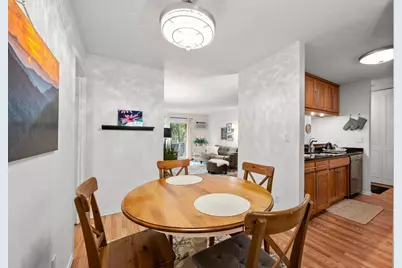 2800 Hamline Avenue N #311, Roseville, MN 55113 - Photo 7