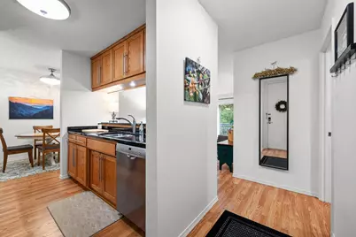 2800 Hamline Avenue N #311, Roseville, MN 55113 - Photo 13