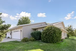 527 4th Circle Dr SE, Lonsdale, MN 55046 - Photo 3