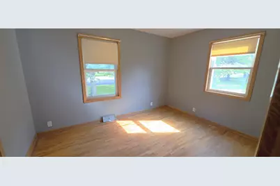 702 Forest Avenue SE, Staples, MN 56479 - Photo 11