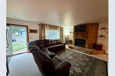 1018 N Elm Street, Luverne, MN 56156 - Photo 11