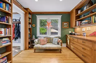 2024 Emerson Ave S, Minneapolis, MN 55405 - Photo 15