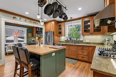 2024 Emerson Avenue S, Minneapolis, MN 55405 - Photo 5