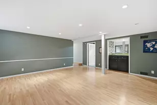7001 Lanham Ln, Edina, MN 55439 - Photo 41