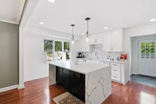 7001 Lanham Ln, Edina, MN 55439 - Photo 13