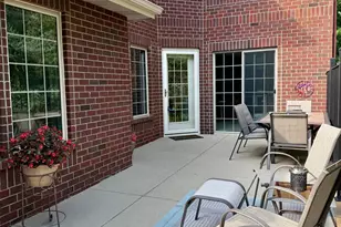 1407 Hunter Hill Rd, Hudson, WI 54016 - Photo 3