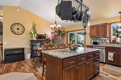 1305 Mulberry Avenue NE, Montgomery, MN 56069 - Photo 15