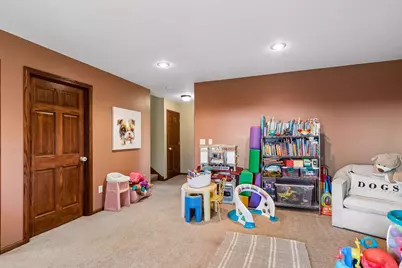 1305 Mulberry Avenue NE, Montgomery, MN 56069 - Photo 27