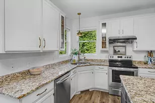 8330 Chestnut Ct, Victoria, MN 55386 - Photo 13