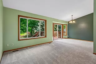 356 Bluestem Ave, Shakopee, MN 55379 - Photo 7