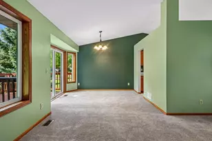 356 Bluestem Ave, Shakopee, MN 55379 - Photo 9