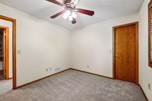 356 Bluestem Ave, Shakopee, MN 55379 - Photo 23