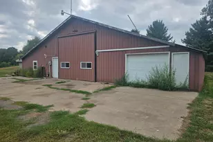 9052 545th St, Rush City, MN 55069 - Photo 5