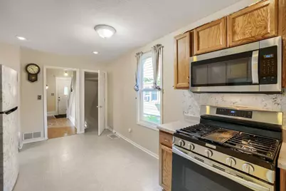 1885 Ivy Avenue E, Saint Paul, MN 55119 - Photo 11