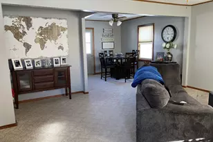 821 3rd St SE, Pipestone, MN 56164 - Photo 15
