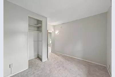 807 Case Avenue, Saint Paul, MN 55106 - Photo 9