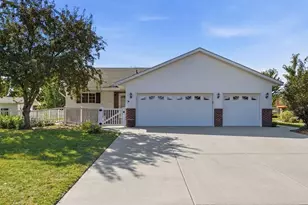 315 Barracuda Ave NE, Avon, MN 56310 - Photo 1
