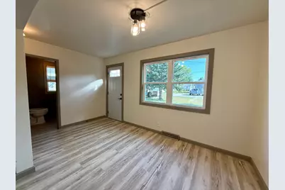 510 E Plum Street, Redwood Falls, MN 56283 - Photo 11