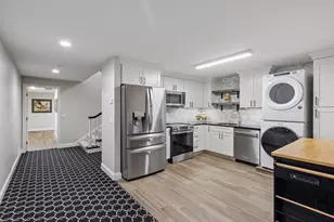 1138 Kingsley Cir N, Mendota Heights, MN 55118 - Photo 37