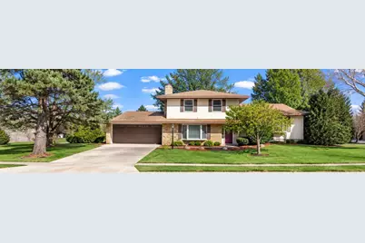 829 McIntosh Drive, Apple Valley, MN 55124 - Photo 1