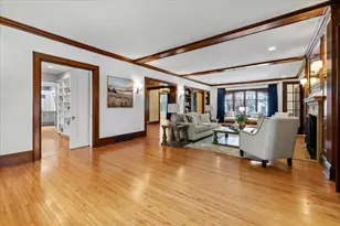 1724 Summit Ave, Minneapolis, MN 55403 - Photo 9