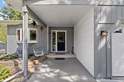 2679 Guthrie Avenue N, Oakdale, MN 55128 - Photo 9