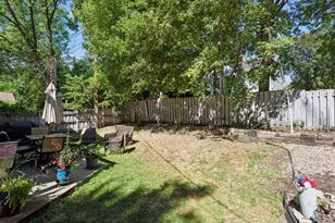 281 Sturgis St, North Saint Paul, MN 55102 - Photo 31
