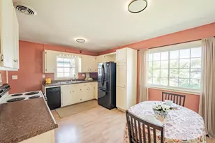 525 Bergen Ave, Eau Claire, WI 54703 - Photo 7