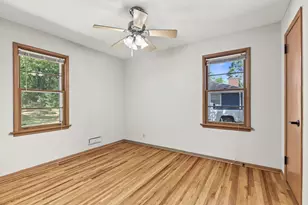 2938 Washburn Cir, Richfield, MN 55423 - Photo 13