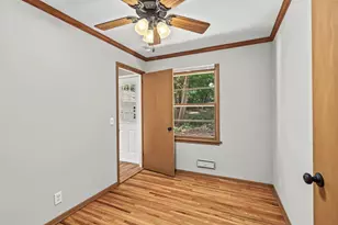 2938 Washburn Cir, Richfield, MN 55423 - Photo 11
