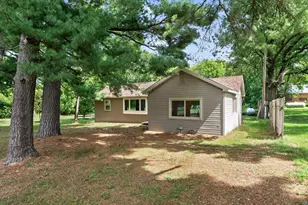 32251 Roanoke St NW, Cambridge, MN 55008 - Photo 3
