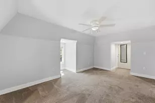 225 Cedar St NE, New London, MN 56273 - Photo 15