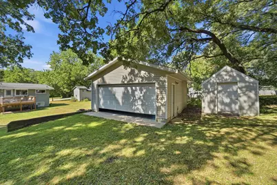 225 Cedar Street NE, New London, MN 56273 - Photo 27