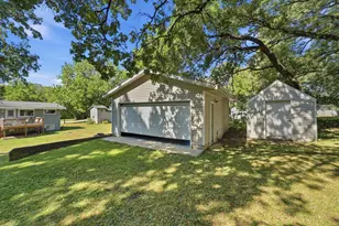 225 Cedar St NE, New London, MN 56273 - Photo 27