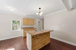 225 Cedar St NE, New London, MN 56273 - Photo 3