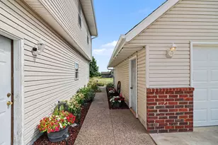 781 Hillside Ave SW, New Prague, MN 56071 - Photo 3